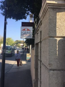 enseigne et signalétique Châteaurenard et Avignon – Icone Internet