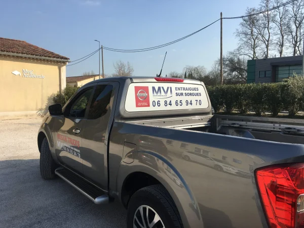 Flocage camion vigneron pichup nissan