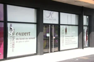 Adhésif vitrine Cavaillon