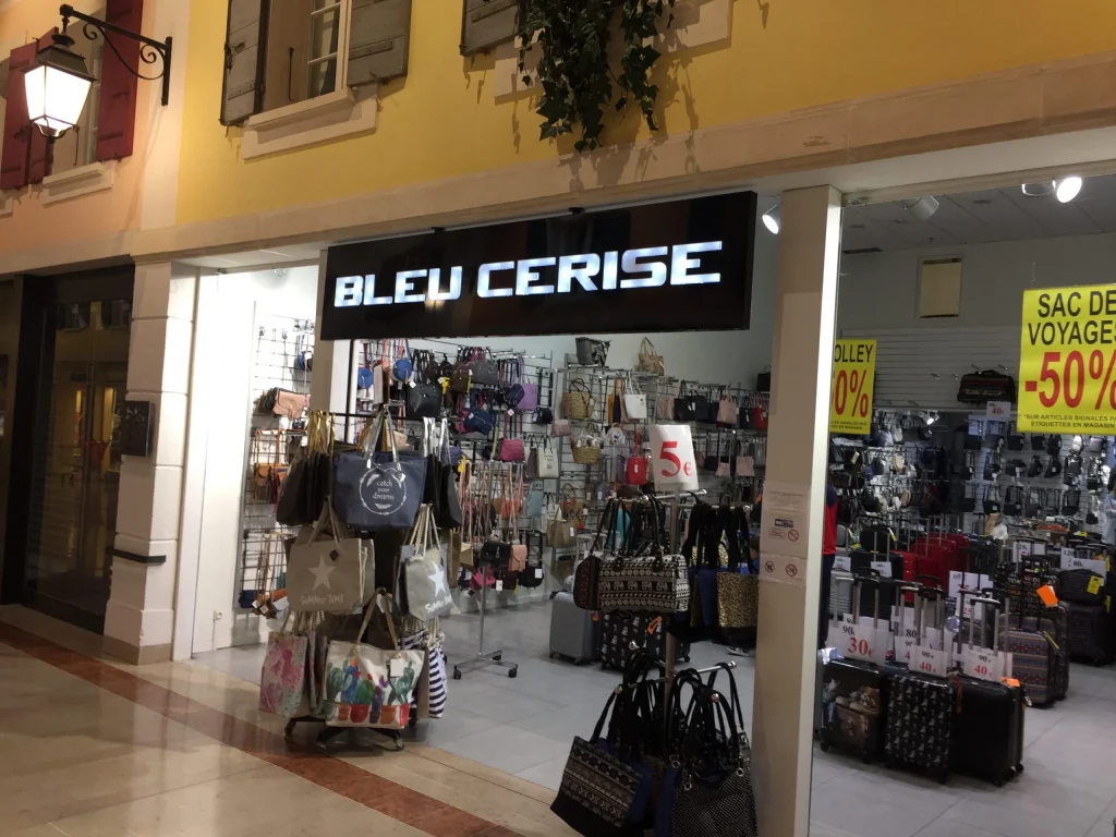 Enseigne avec lettres rétro éclairage