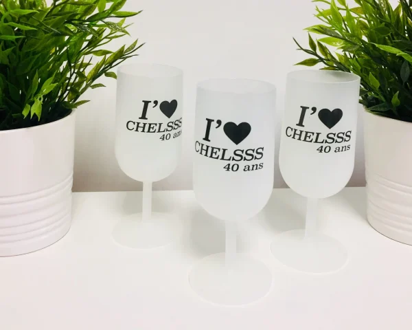 Verres gobelets plastiques écologiques
