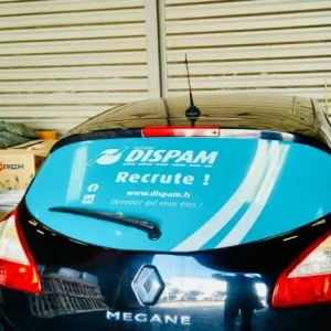 Micro perforé voiture arrière