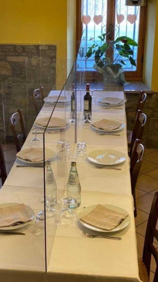 Protection de plexiglass pour restaurant VEDene