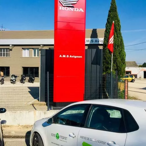 Enseigne totem garage