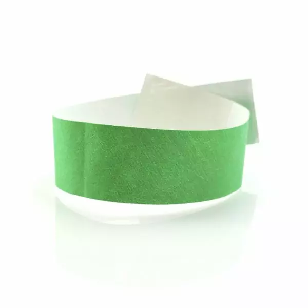 Bracelet en fibre synthétique pour adulte, disponible dans une large gamme de couleurs vives. Avec fermeture adhésive, résistant à l´eau et présenté en planche prédécoupée de 10 pièces avec numérotation individuelle. Taille Unique. Adulte