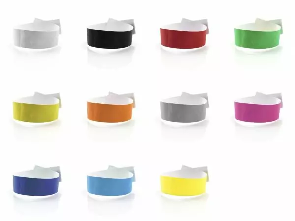 Bracelet en fibre synthétique pour adulte, disponible dans une large gamme de couleurs vives. Avec fermeture adhésive, résistant à l´eau et présenté en planche prédécoupée de 10 pièces avec numérotation individuelle. Taille Unique. Adulte