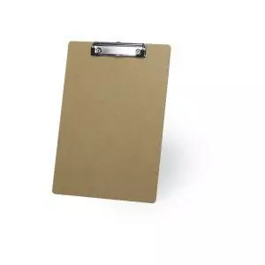 Porte bloc MDF au format A4. Avec clip robuste et un revêtement d'angle pour éviter d'endommager les documents. MDF