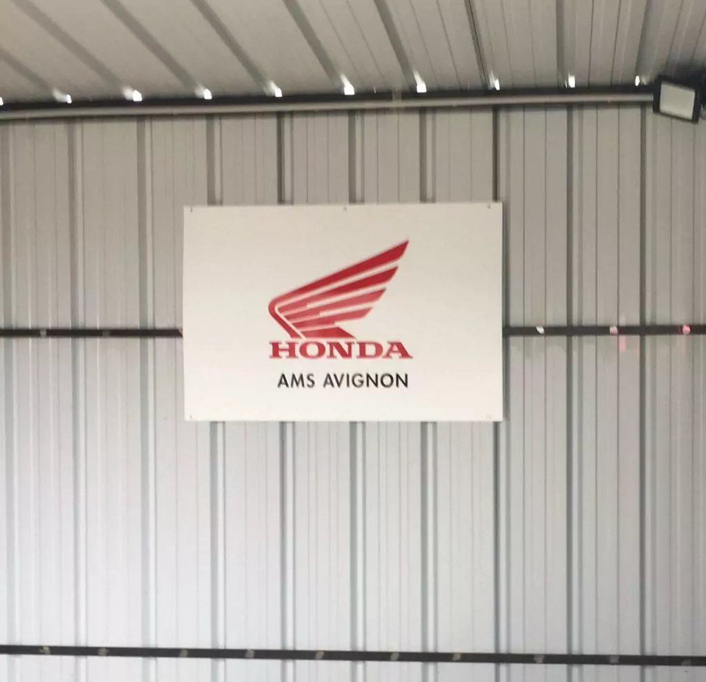 enseignes panneau honda