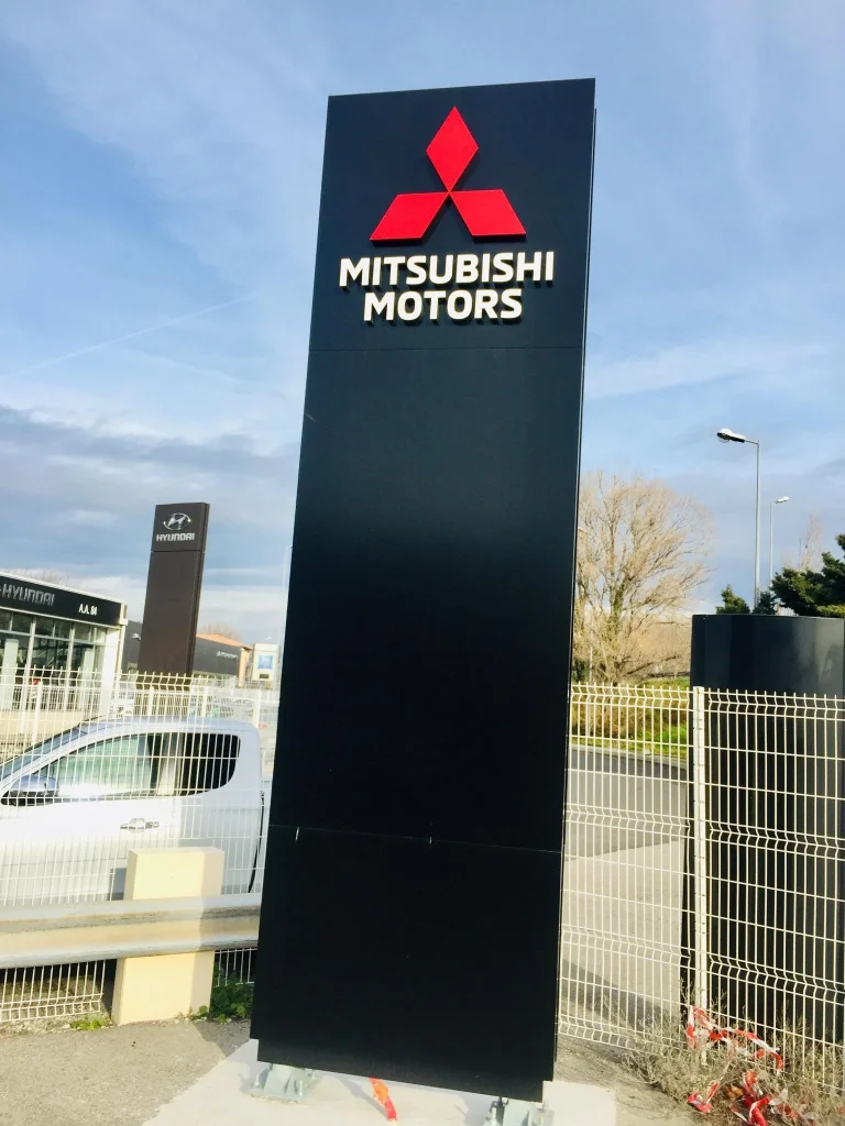 Enseigne totem garage automobile