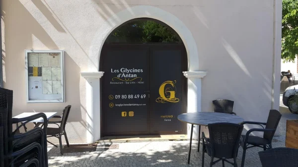 adhésif vitrine décoration