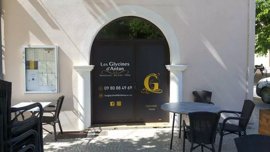 adhésif vitrine décoration
