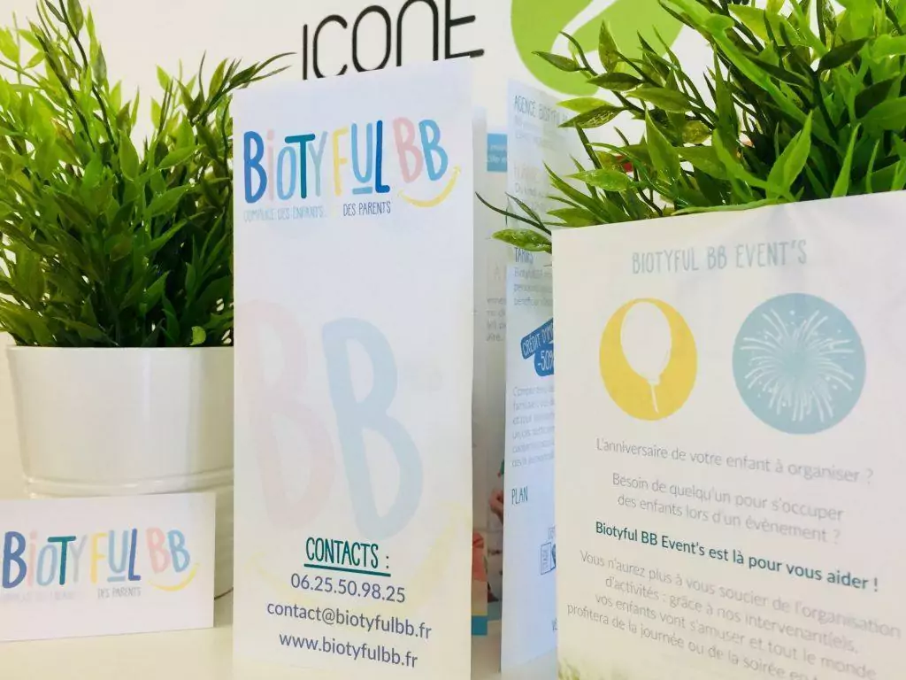 Cartes de visite et flyers pochettes rabats service
