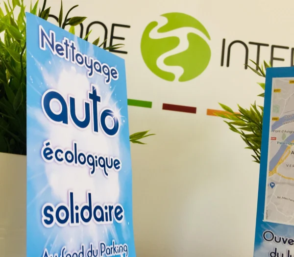 Flyers et dépliants avignon