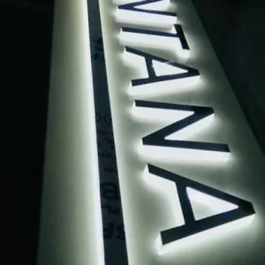 Lettres découpées lumineuses pour enseignes