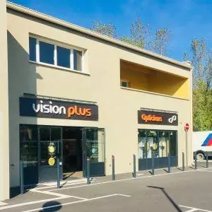 enseigne lettres découpées fruits et légumes