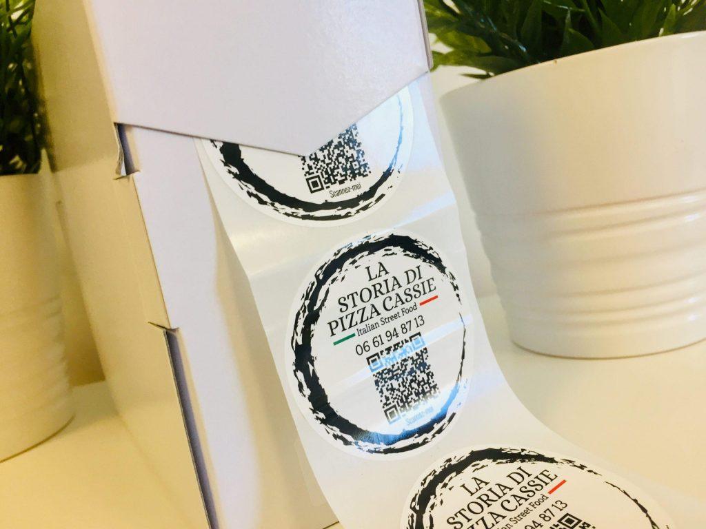 Étiquettes packaging rondes brillantes