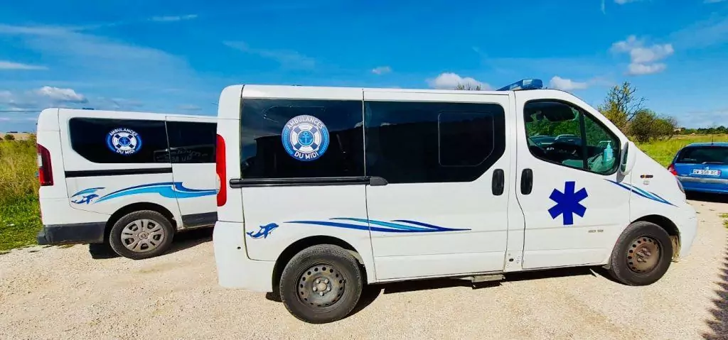 flocage vehicule ambulance covering
