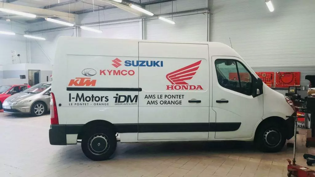 total covering marseille