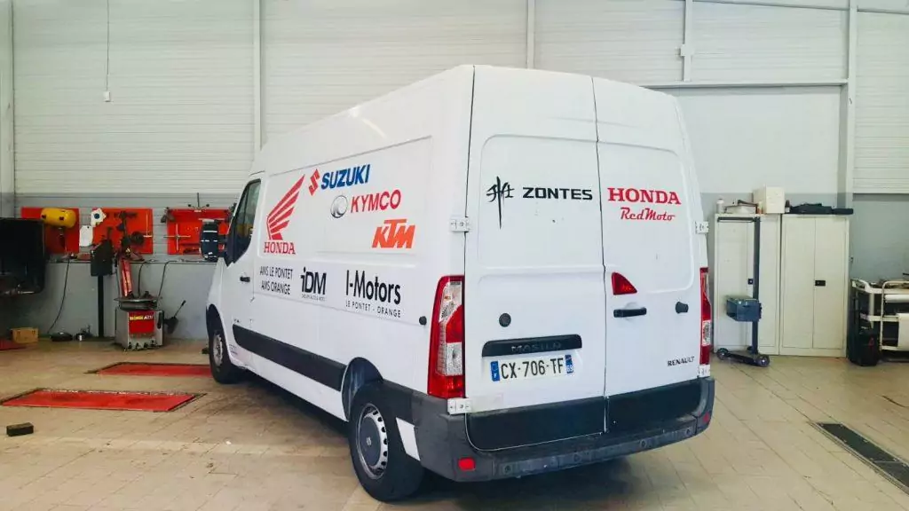 total covering marseille