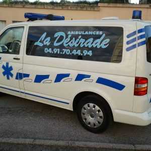 flocage-marqugae-ambulance-covering