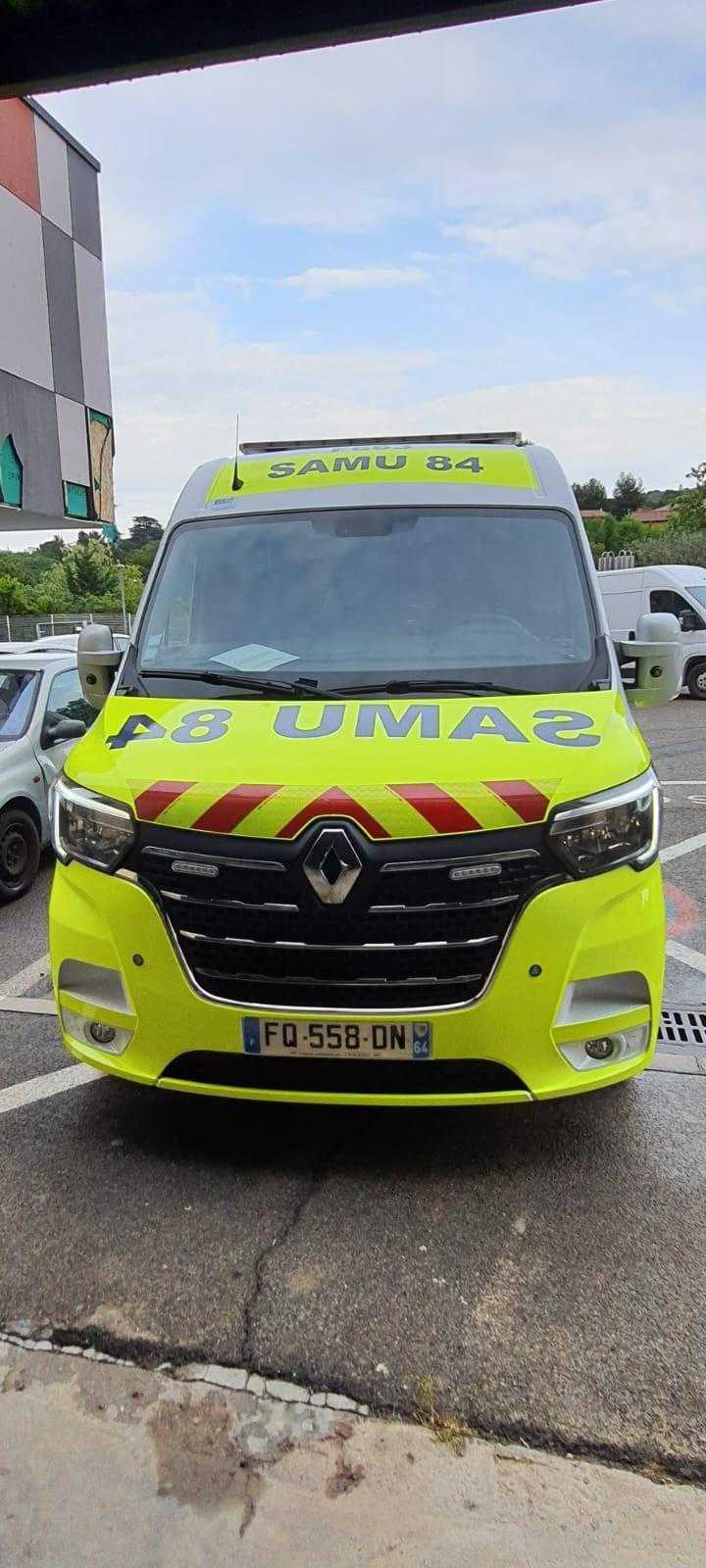 Flocage Ambulance, covering samu
