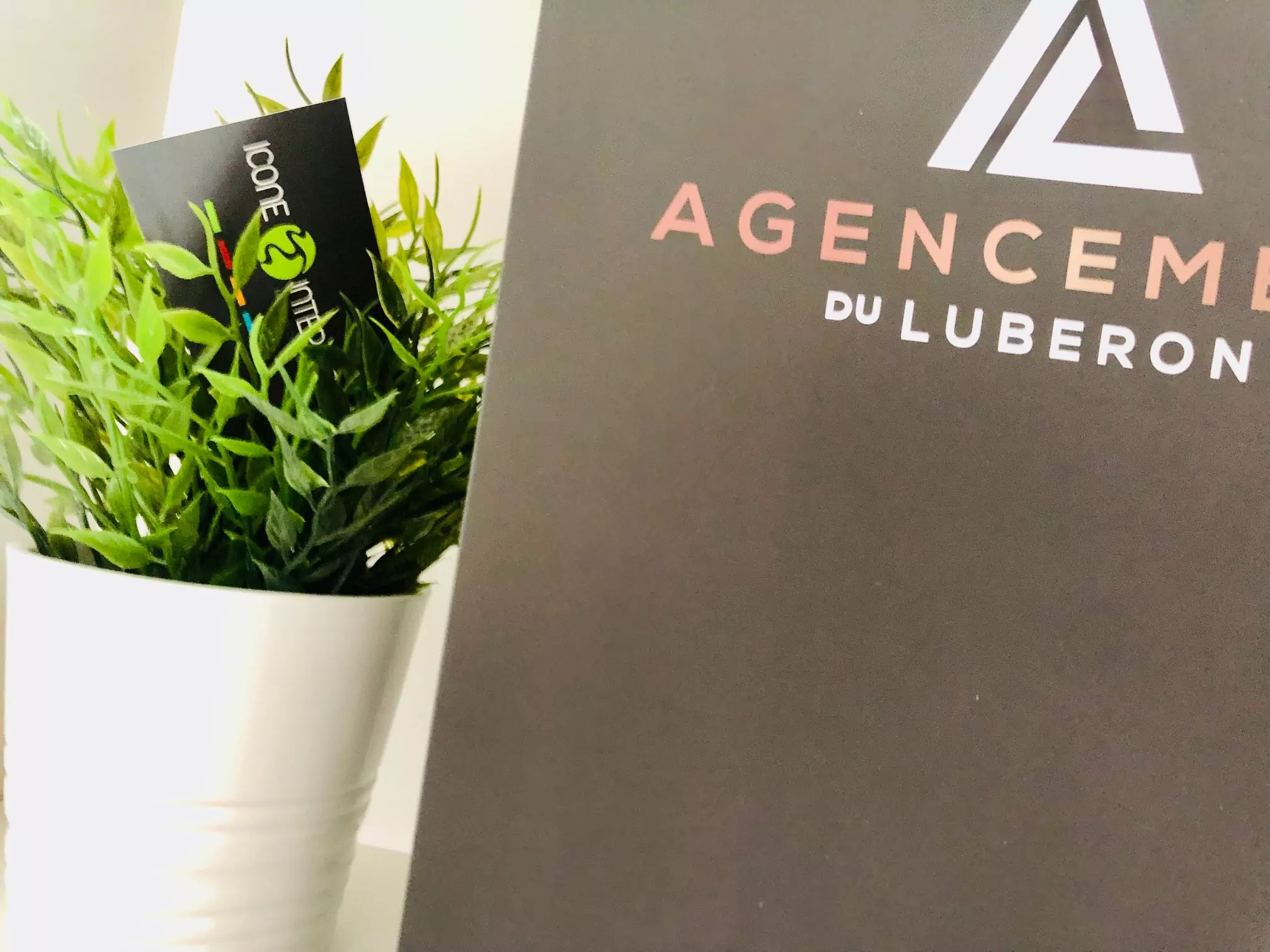 Pochette à distribuer à vos clients ou classer vos documents dans votre commerce