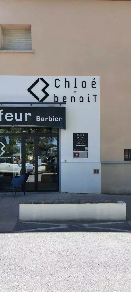 enseigne barbier et coiffeur
