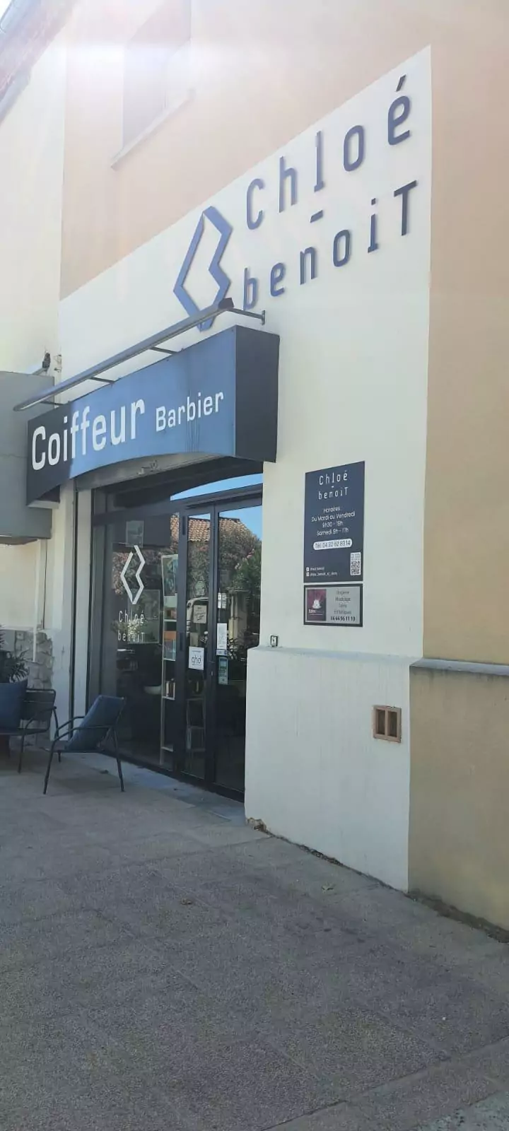 enseigne barbier et coiffeur