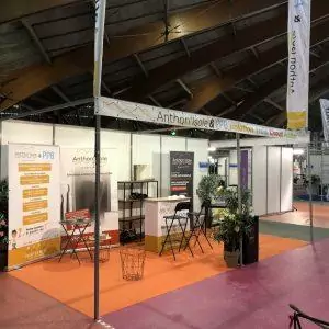 plv pour salon drapeaux et baches