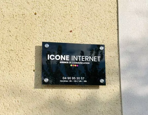 plaque professionnelle plexiglass