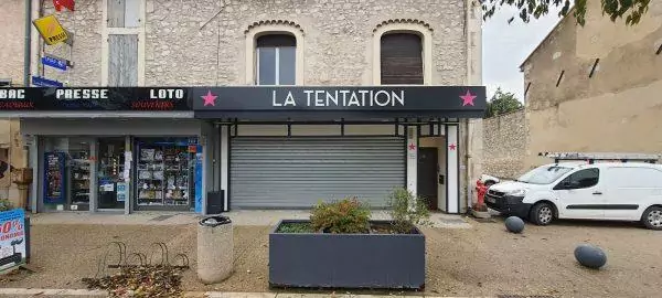 Enseigne caisson lumineux pret a porter