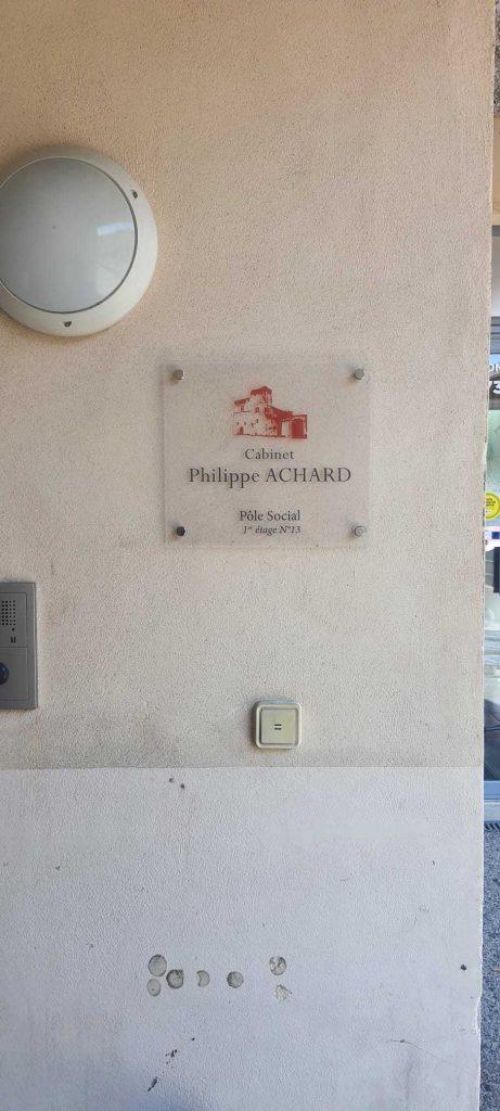 plaque plexiglass pour comptable avignon