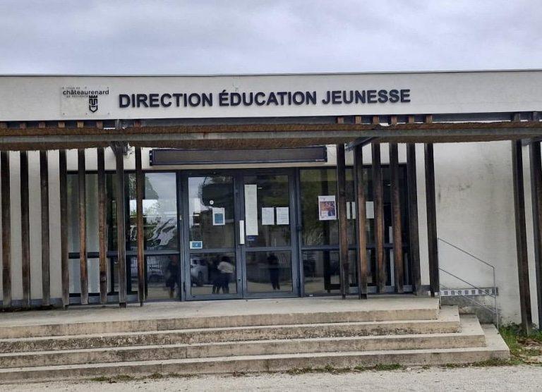 Enseignes lettres découpées pvc Salon De Provence