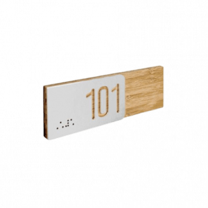 Numéro découpé avec braille - Gamme Wood® Dimension H 50 x L 148.5 mm Matière Alu & Bambou
