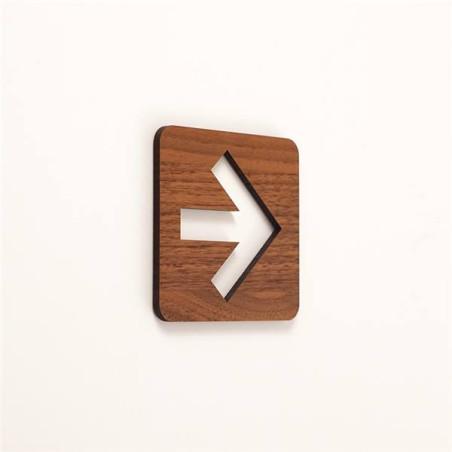 Pictogramme flèche découpé en bois