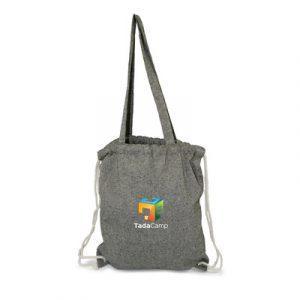 Sac à cordon et sac shopping 2 en 1, le cordon permet de le porter sur le dos et les longues anses permettent de porter le sac à l'épaule, peut contenir des petites courses ou des vêtements de sport pour la salle de sport, produit fabriqué à partir de coton recyclé 140 g/m2