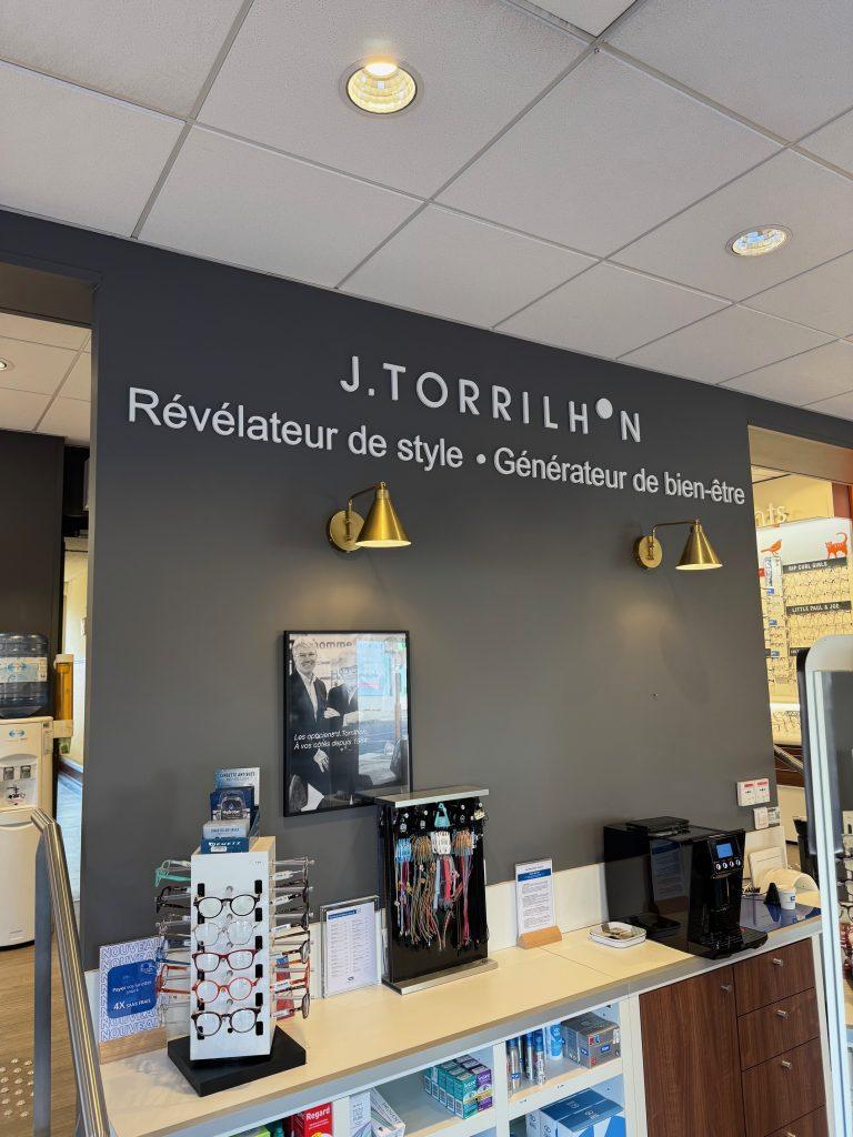 enseigne magasin optique