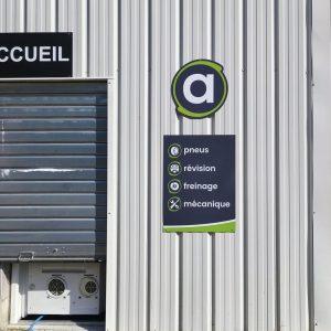 Enseigne panneaux garage automobile