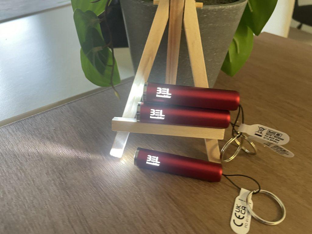 Lampe torche porte clé