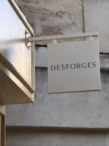 Enseigne drapeau Avignon
