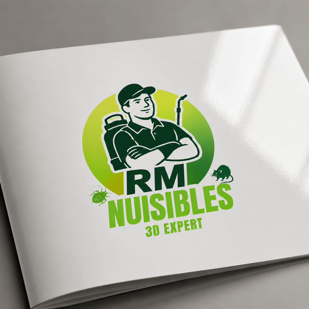 Logo « RML NUISIBLES 3D EXPERT » représentant un technicien de lutte antiparasitaire entouré d’insectes et d’un rat